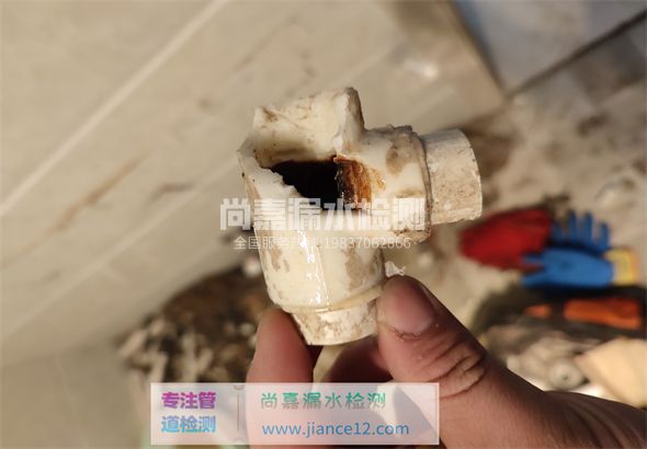 洛隆引起漏水的原因有哪些？